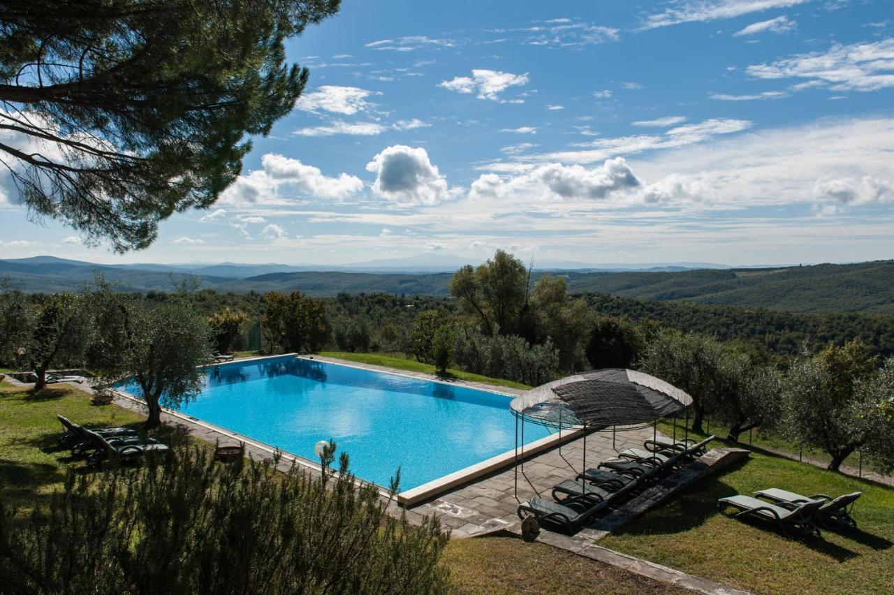 Casa Vacanze Villa Giusterna Monte Benichi Exterior foto
